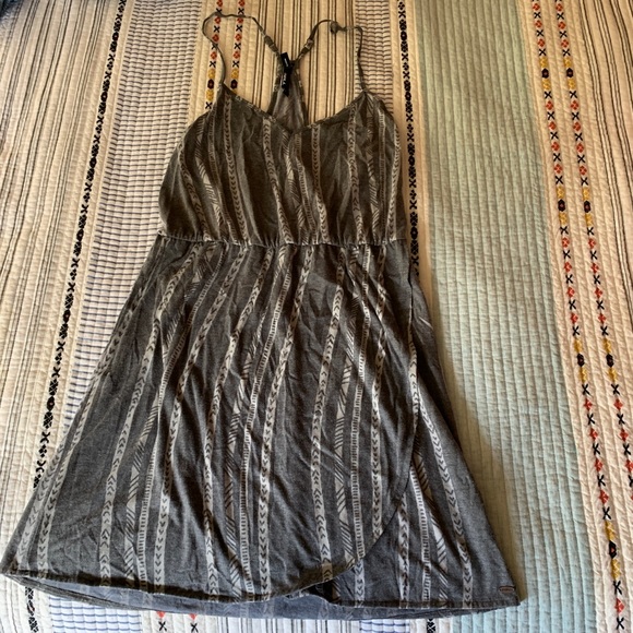 Light / Dark Grey O’Neill Dress - Picture 2 of 5